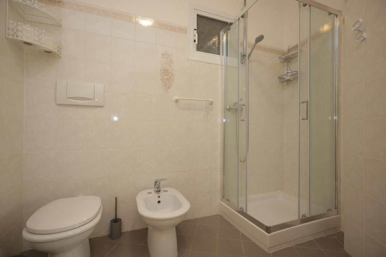 דירות Leivi La Casa Col Portico מראה חיצוני תמונה