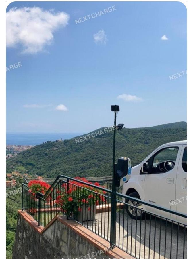 דירות Leivi La Casa Col Portico מראה חיצוני תמונה